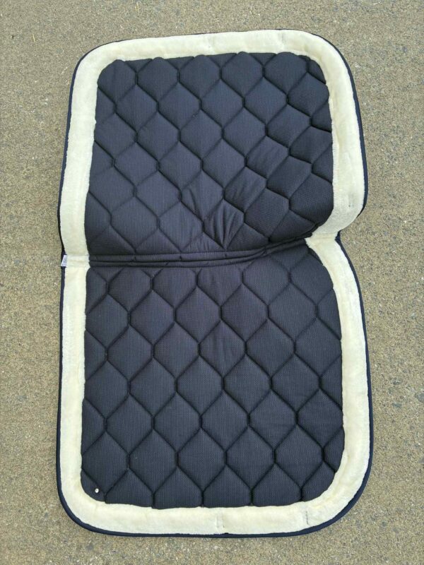 Tapis de selle QHP Classy