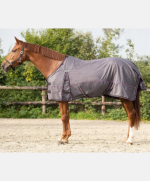 Couverture imperméable + fleece QHP