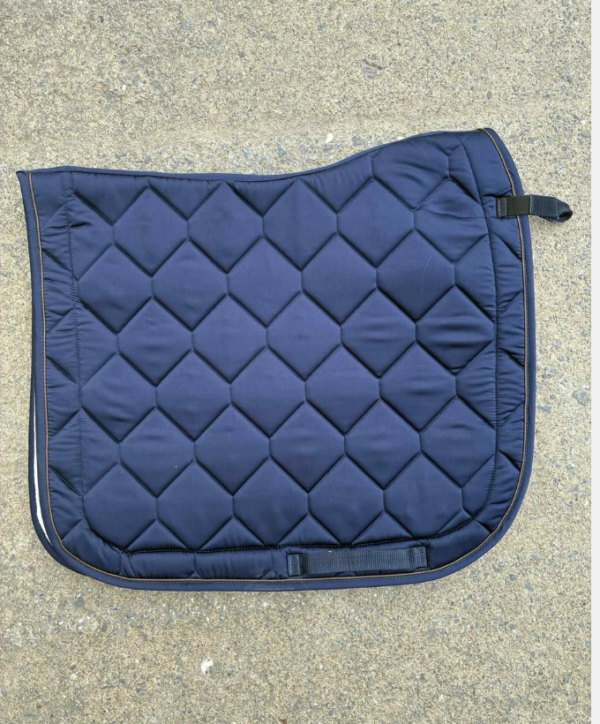 Tapis de selle QHP Classy