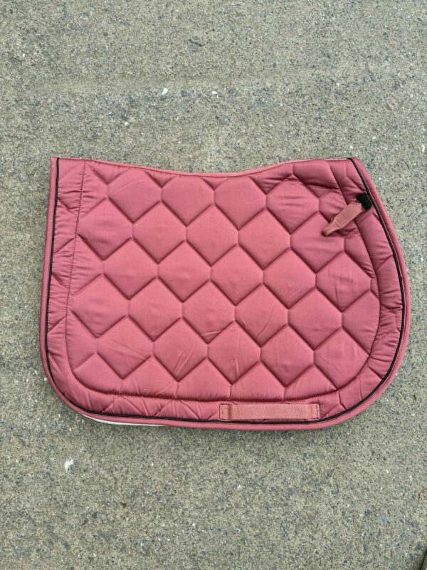 Tapis de selle QHP Classy